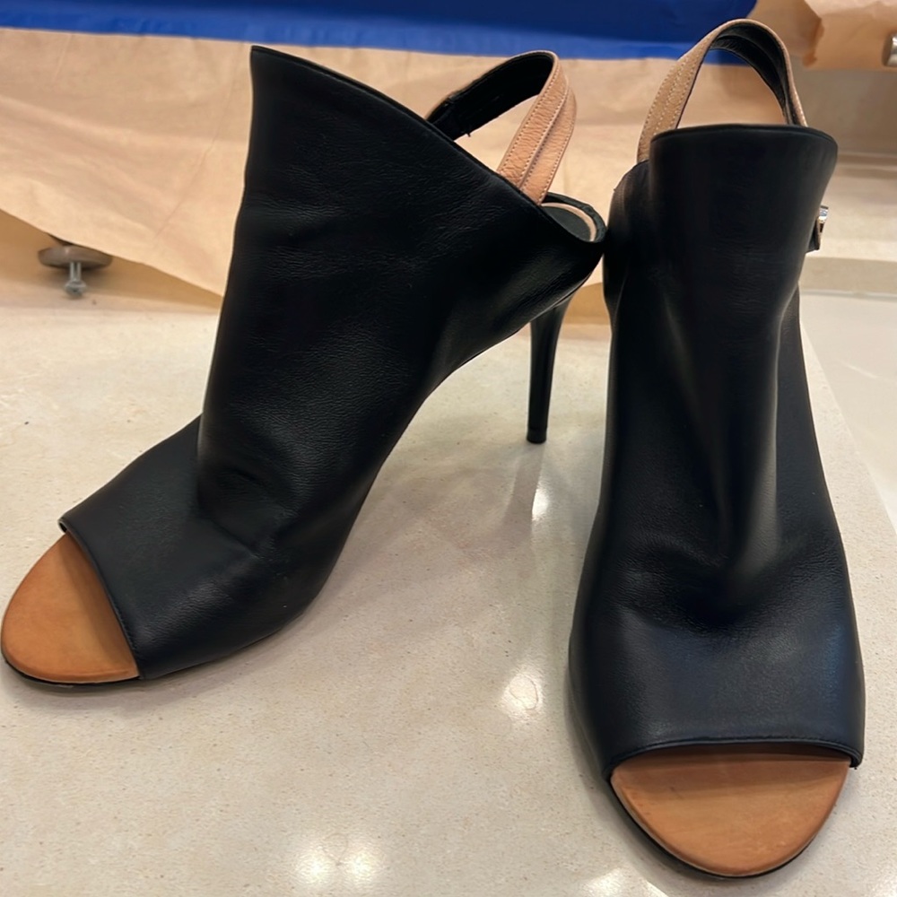 Balenciaga open toe Sandals/Booties